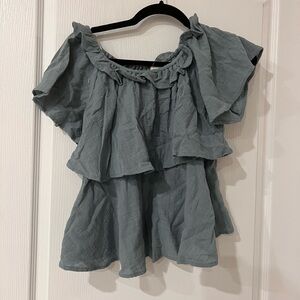 BRANDW NEW Small Top